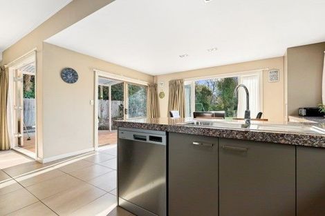 Photo of property in 48 Queens Avenue, Waikuku Beach, 7402