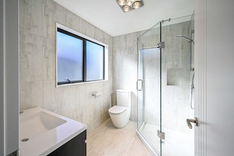 Photo of property in 5 Babos Avenue, Kumeu, 0810