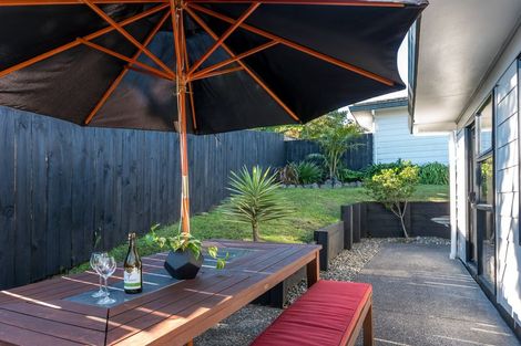 Photo of property in 3/15 Greenhill Crescent, Pakuranga, Auckland, 2010