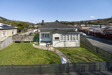 Photo of property in 162 Toi Toi Street, Nelson South, Nelson, 7010