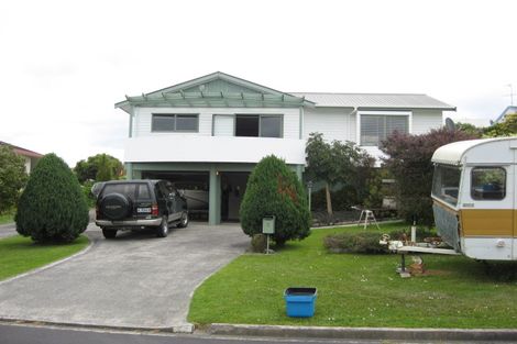 Photo of property in 3 Castaway Place, Gulf Harbour, Whangaparaoa, 0930
