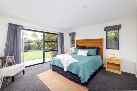 Photo of property in 32 Carmichael Street, Rangiora, 7400