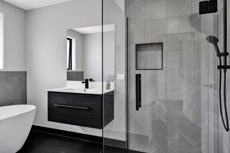 Photo of property in 13 Hodge Park Lane, Inglewood, 4330