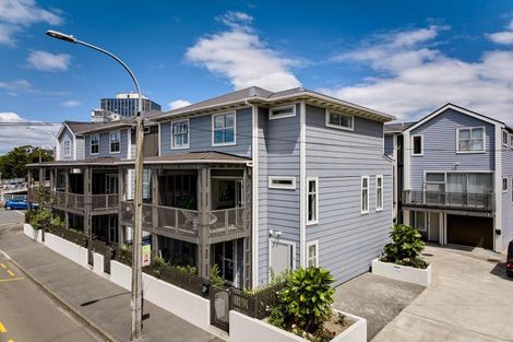 Photo of property in 3d Park Street, Thorndon, Wellington, 6011