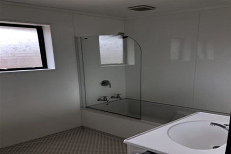 Photo of property in 11 Heriott Close, Burwood, Christchurch, 8083