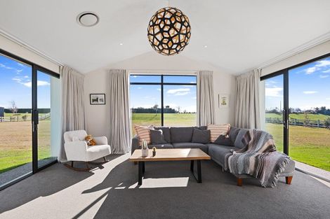 Photo of property in 37 Silver Peaks Drive, West Melton, 7618