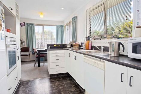 Photo of property in 7 Main North Road, Woodend, 7610