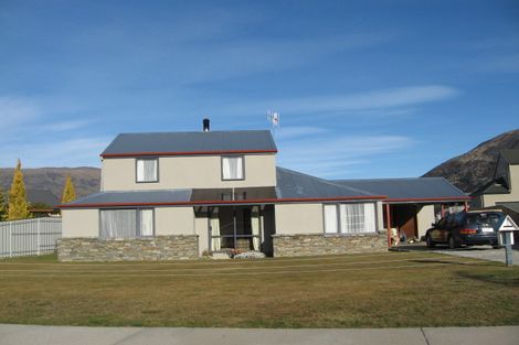 Photo of property in 213 Stone Street, Wanaka, 9305