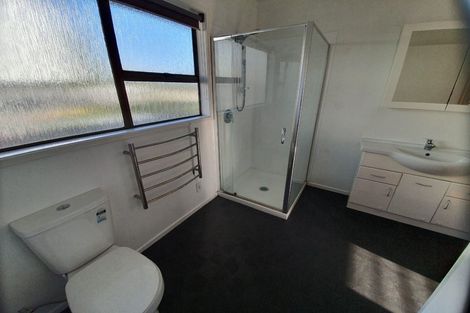 Photo of property in 5 Okataina Street, Pakuranga Heights, Auckland, 2010