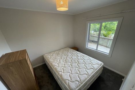 Photo of property in 14 West Road, Northland, Wellington, 6012