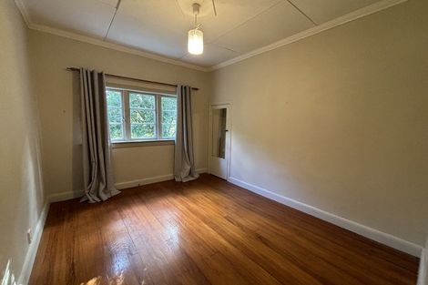 Photo of property in 1302 Dominion Road, Mount Roskill, Auckland, 1041