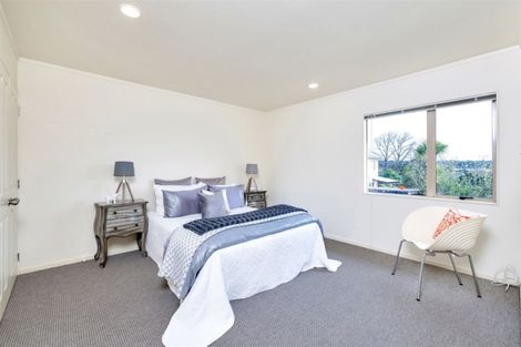 Photo of property in 13 Duxfield Drive, Ranui, Auckland, 0612