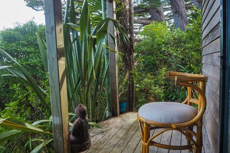 Photo of property in 122 Lone Kauri Road, Karekare, New Lynn, 0772