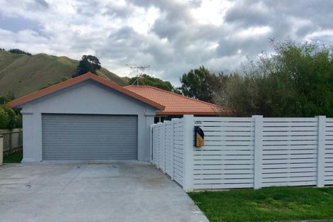 Photo of property in 44 He Awa Crescent, Waikanae, 5036
