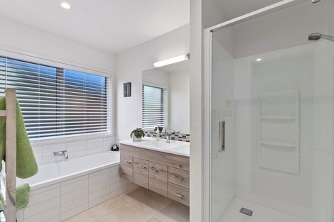 Photo of property in 19 Northwood Close, Warkworth, 0910