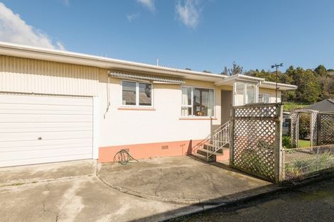 Photo of property in 1/125 Tipahi Street, Nelson South, Nelson, 7010