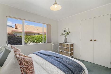 Photo of property in 10 Palmgreen Court, Stanmore Bay, Whangaparaoa, 0932