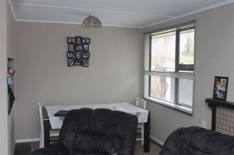 Photo of property in 2 Saint Andrews Drive, Tokoroa, 3420