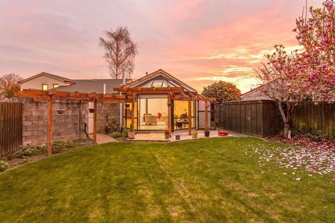 Photo of property in 117 Condell Avenue, Papanui, Christchurch, 8053