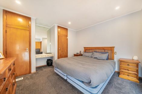 Photo of property in 40 Moeraki Road, Maoribank, Upper Hutt, 5018