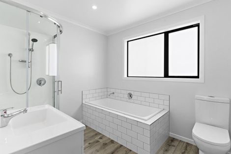 Photo of property in 5 Fantail Avenue, Carterton, 5713