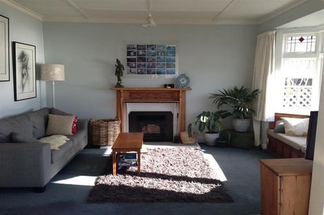 Photo of property in 15 Palliser Road, Roseneath, Wellington, 6011