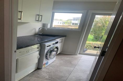 Photo of property in 1/42 Sunrise Avenue, Mairangi Bay, Auckland, 0630