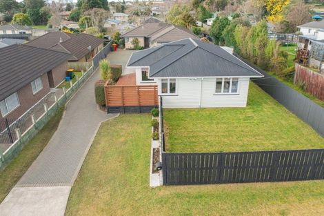 Photo of property in 16 Basley Road, Owhata, Rotorua, 3010