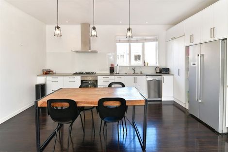 Photo of property in 2/911 Whangaparaoa Road, Manly, Whangaparaoa, 0930