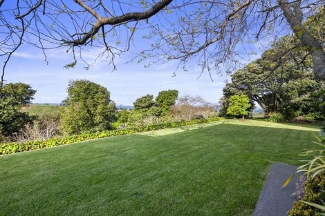 Photo of property in 181 Vaughans Road, Okura, Auckland, 0792