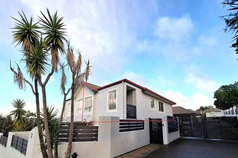 Photo of property in 3/57 Gladstone Road, Northcote, Auckland, 0627
