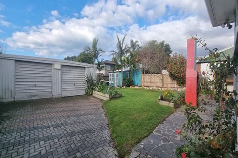 Photo of property in 553 Maunganui Road, Mount Maunganui, 3116