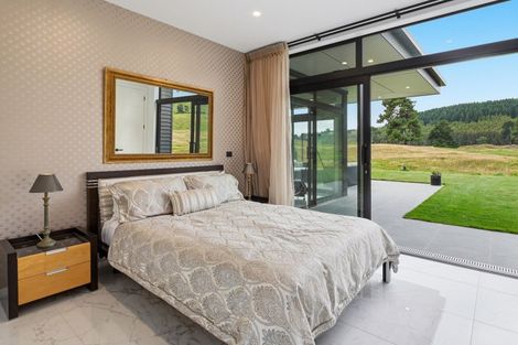 Photo of property in 16 The Fairways, Kinloch, Taupo, 3377