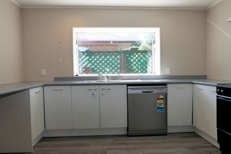 Photo of property in 35c Hurley Road, Paraparaumu Beach, Paraparaumu, 5032