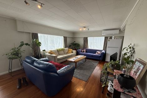 Photo of property in 23 Happy Valley Road, Owhiro Bay, Wellington, 6023