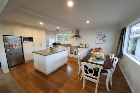 Photo of property in 108 Frankley Road, Frankleigh Park, New Plymouth, 4310