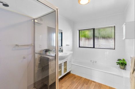 Photo of property in 14 Easton Way, Levin, 5510