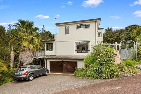 Photo of property in 6 David Beattie Place, Chatswood, Auckland, 0626