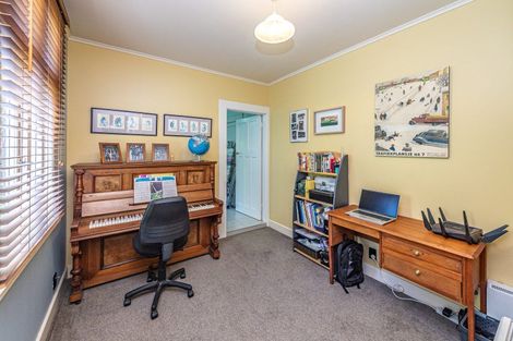 Photo of property in 29 Mount View Road, Bastia Hill, Whanganui, 4500
