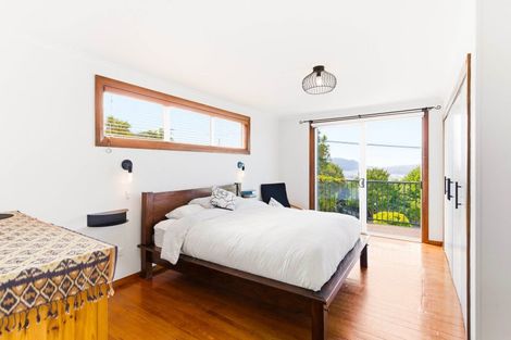 Photo of property in 37 Earls Road, Saint Clair, Dunedin, 9012