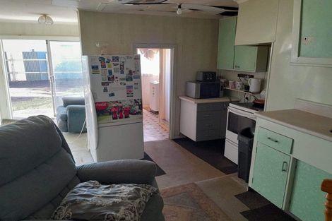 Photo of property in 7 Prendergast Street, South Dunedin, Dunedin, 9012