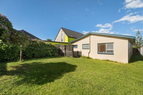 Photo of property in 49 Beach Road, Waihi Beach, 3611