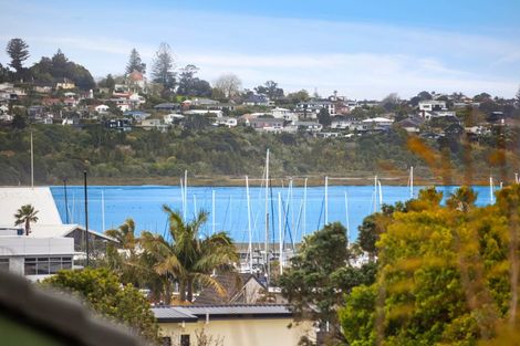 Photo of property in 47 Loloma Drive, Half Moon Bay, Auckland, 2012