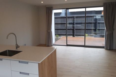 Photo of property in 2/43 Maxwell Street, Riccarton, Christchurch, 8041