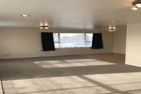 Photo of property in 5 Mataura Place, Clover Park, Auckland, 2019