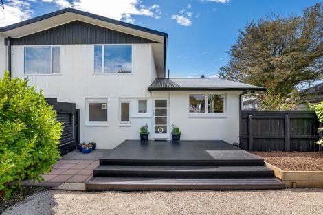 Photo of property in 1/33 Searells Road, Strowan, Christchurch, 8052