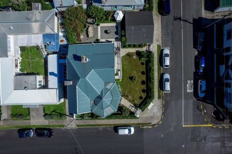 Photo of property in 12 Weymouth Street, New Plymouth, 4310