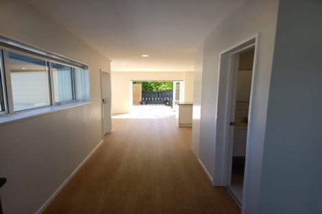 Photo of property in 39 Tui Glen Road, Birkenhead, Auckland, 0626