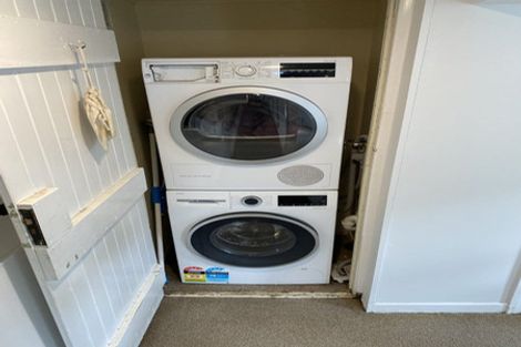 Photo of property in 16 Kaihuia Street, Northland, Wellington, 6012