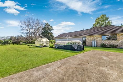 Photo of property in 89 Burnside Road, Ardmore, Papakura, 2582